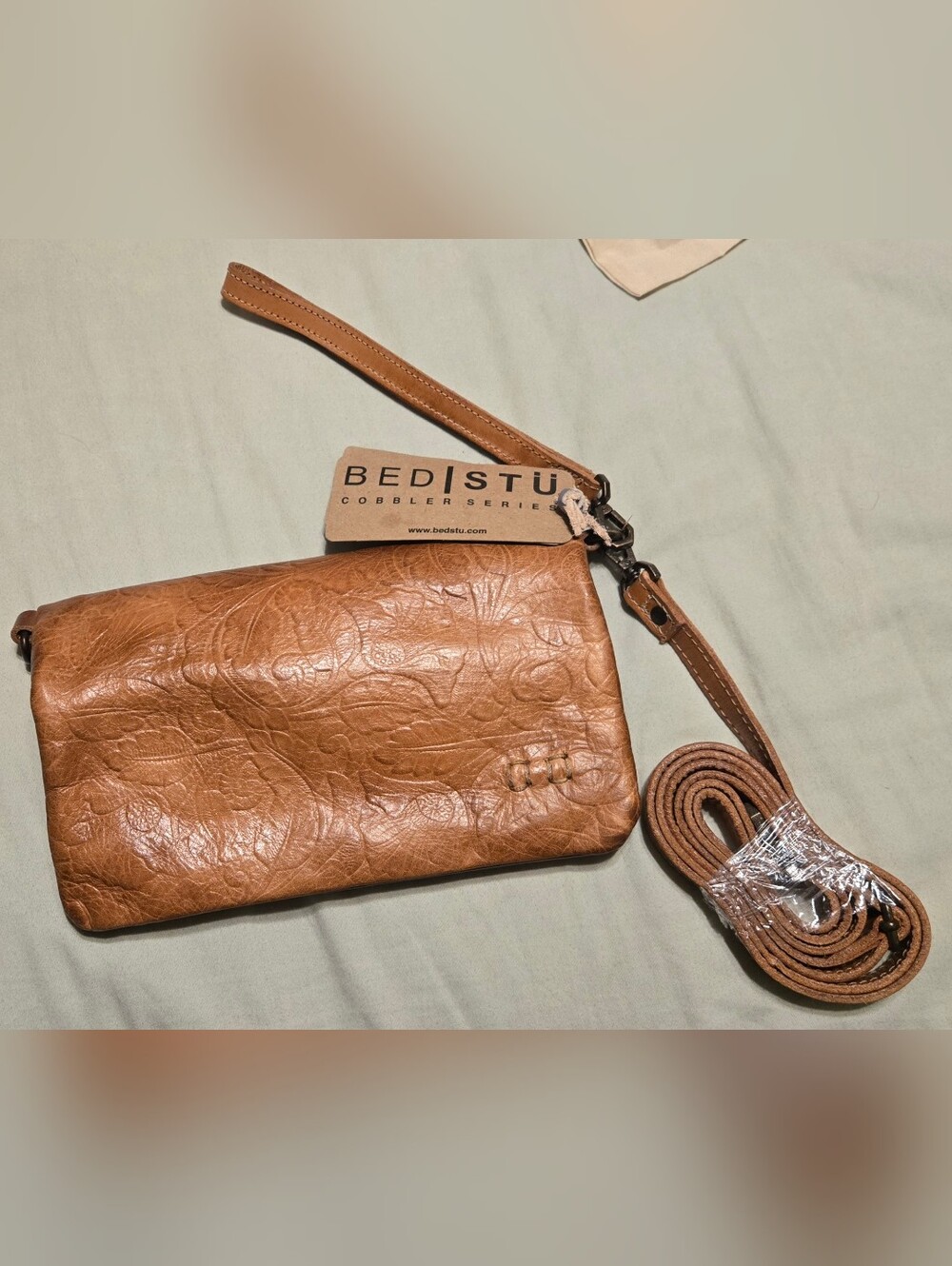 BED|STU Cadence Leather Embossed Wristlet/Clutch/Crossbody in Tan DD - Picture 4 of 4